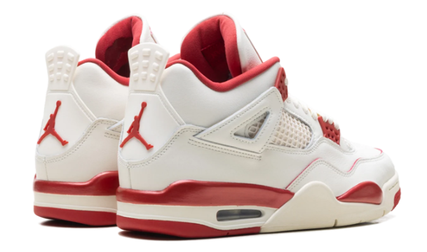 Air Jordan 4 WMNS Valentine's Day 'Sierra Red' | HV0823-108