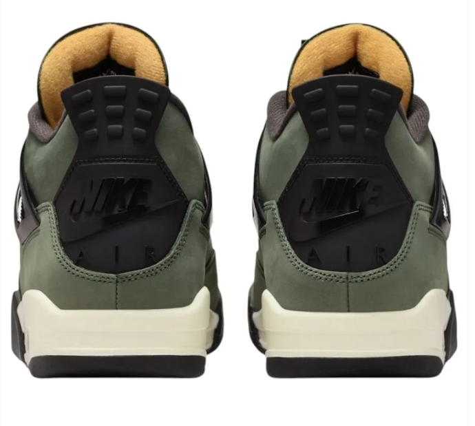 Air Jordan 4 x Undefeated 'Deep Green' | IB1519-200