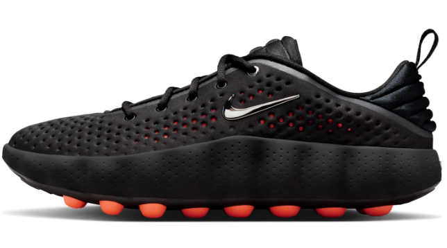 (WMNS) Nike Mind 002 'Black Hyper Crimson' (HQ4308-001)