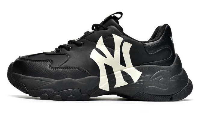 MLB Big Ball x Chunky New York Yankees Sneakers